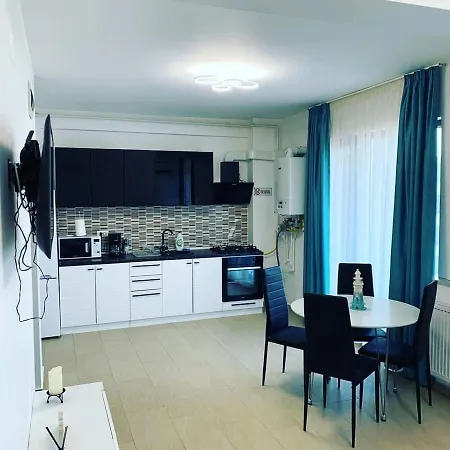 Apartmán Kazeeb Apartament Năvodari